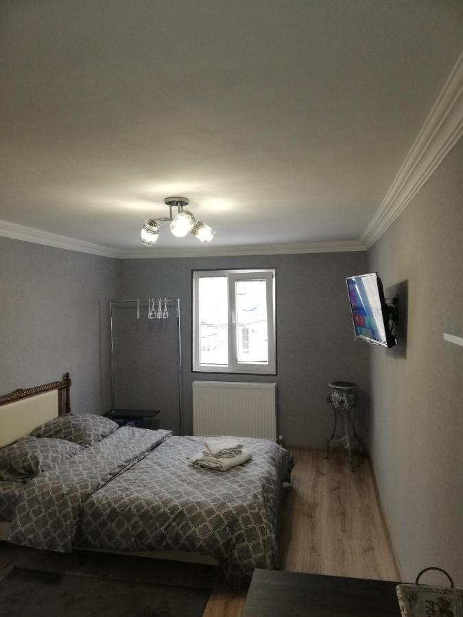 Lamara Apartment Тбілісі Екстер'єр фото